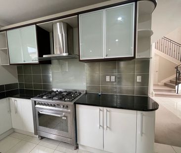 East Tamaki Heights - Photo 3