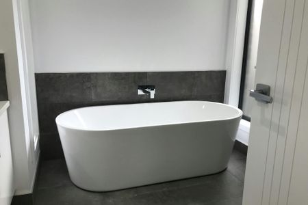 8 ROSELLA PLACE - Photo 5