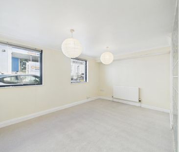 1 bedroom ground floor flat to rent - Photo 1
