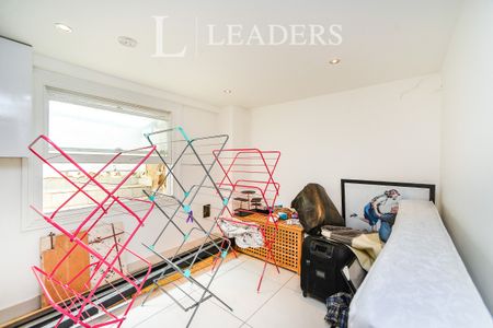1 bedroom room to rent Montpelier Road - Photo 4