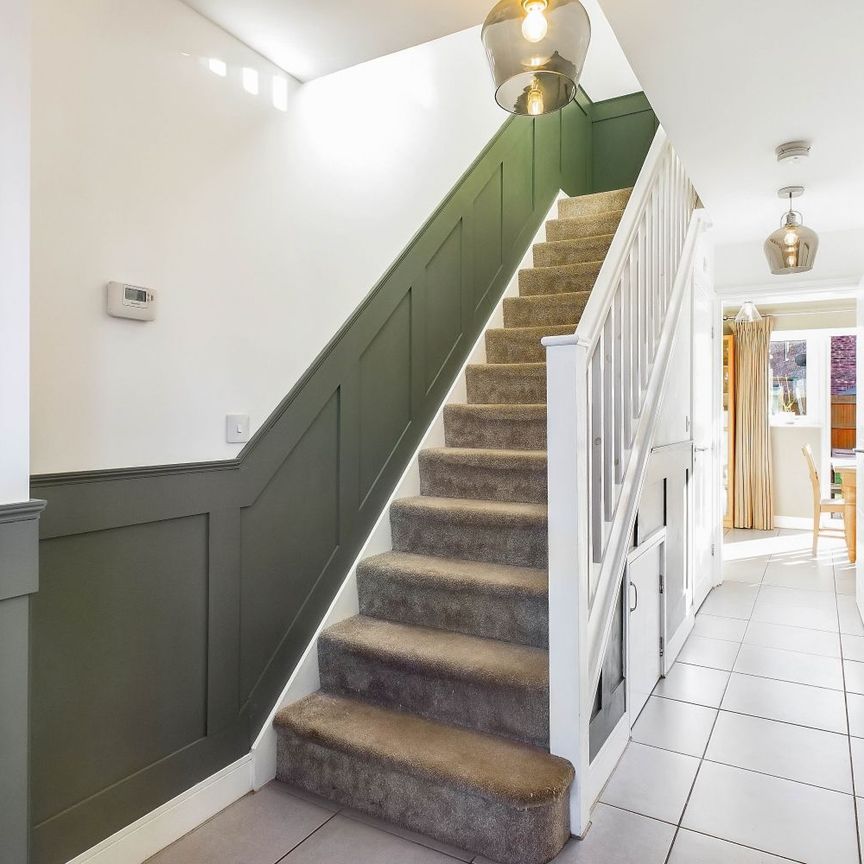 3 Bedroom - Photo 1