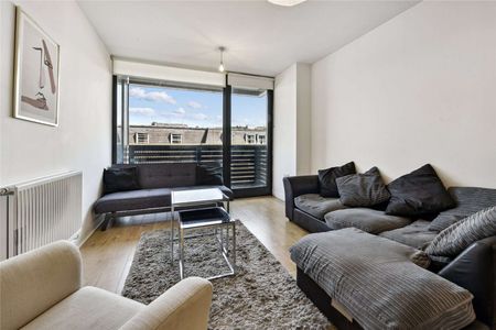 Amelia Street, London, SE17 3BY - Photo 2