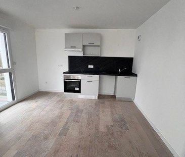 BEAU T3 AVEC BALCON ET PARKING - Photo 2