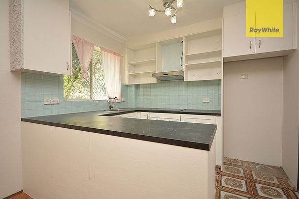 Freshly Painted & Ready to Move In - Modern 2-Bedroom Unit in Prime Granville Location - Photo 1