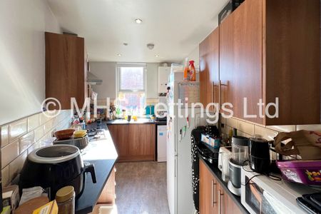 4 Bedroom End Terraced House for rent in Granby Terrace - Photo 2