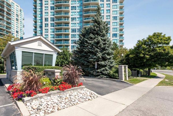 For Lease - 2585 Erin Centre Boulevard Unit# 801, Mississauga, Ontario - Photo 1
