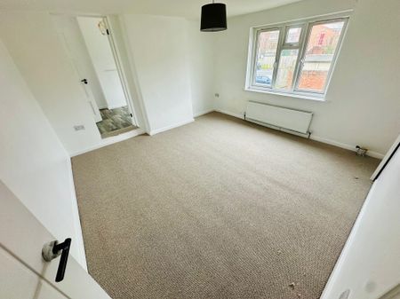 WALL STREET, RIPLEY - Photo 2