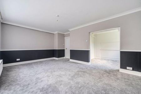 2 bedroom maisonette to rent - Photo 3