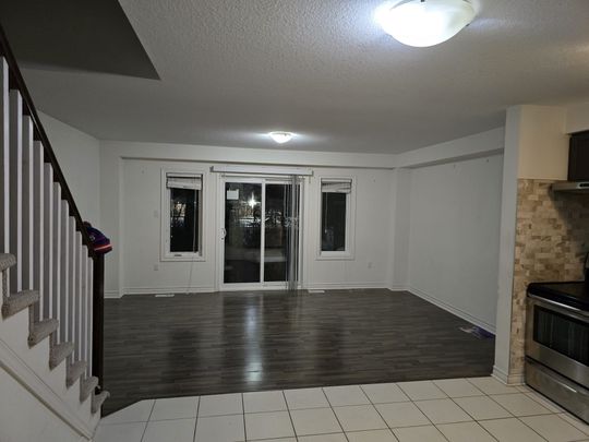 For Lease - 21 Arlington Crescent, Guelph, Ontario - Photo 1