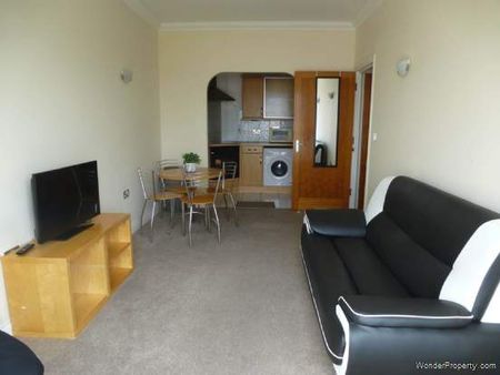 2 bedroom property to rent in Reading - Photo 4