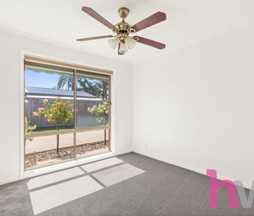 Family friendly home with Large Shed! - Photo 2