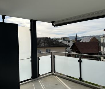 Rent a 3 ½ rooms apartment in Niederhasli - Photo 2