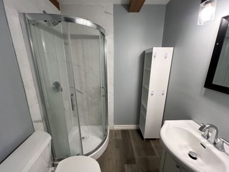 For Lease - 1629 LOUISE Boulevard Unit# main, London North, Ontario - Photo 3