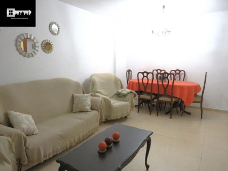 Piso de alquiler en Benalúa - Photo 3