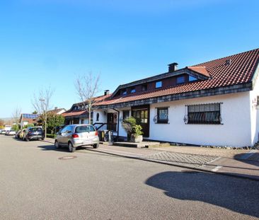 Glücksgriff! Attraktive 2,5-Zimmer-DG-Einliegerwohnung mit Loggia -... - Photo 5