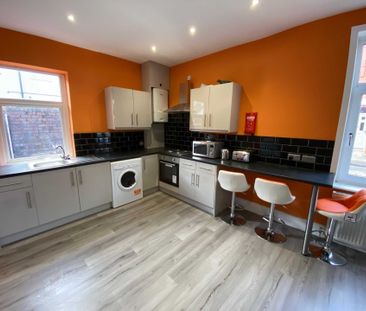 Spring Gardens, Salford - Photo 4