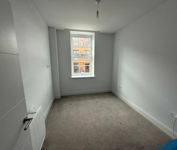 1 bedroom in a flat share to rent - Photo 6