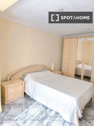 valencia, Valencian Community 46420 - Foto 5