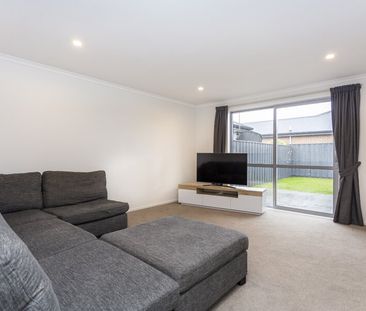 Lovely stand alone two bedroom home! - Photo 1