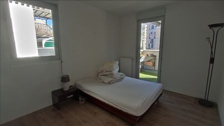 3 pièces - Meublé - 63 m² - 1er étage - Colocation autorisée - Photo 5
