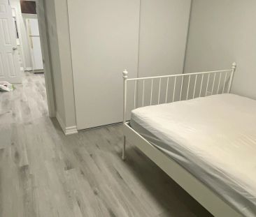 9 Upton Crescent #Basement - Photo 2