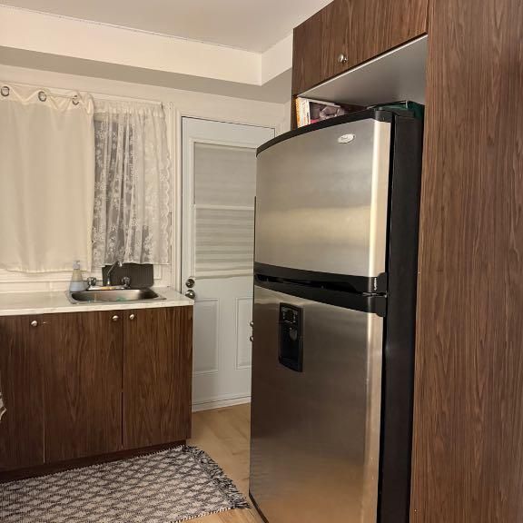 4 1/2 à louer complètement rénové à Parc-Extension - Photo 1