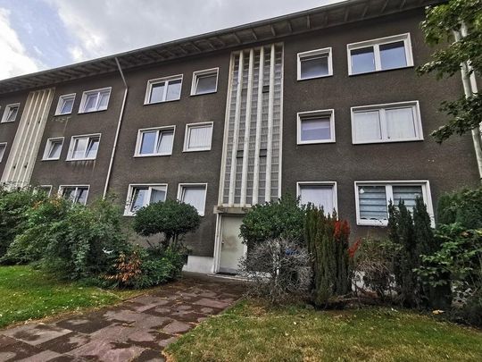 Umzug gefällig? - attraktive 2-Zi.-Whg. mit Balkon - Foto 1