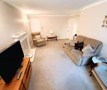 2 bedroom retirement property to rent - Photo 4