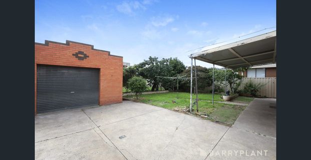 Immaculately Presented. - Photo 1