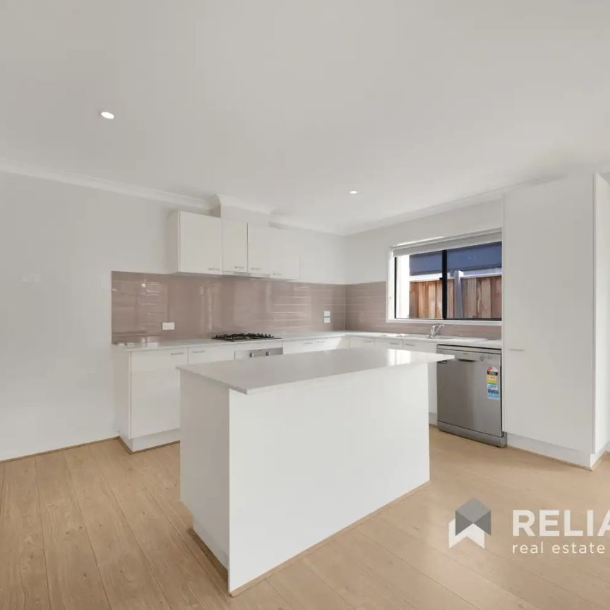 “Three Bedroom Family Home in Truganina!” - Photo 1