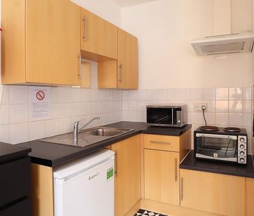 Cumberland Street, Bristol - Photo 3