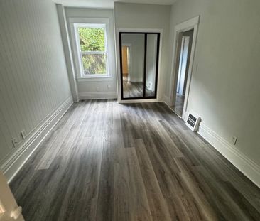 For Lease - 422 Clendenan Avenue Unit# Main, Toronto, Ontario - Photo 6