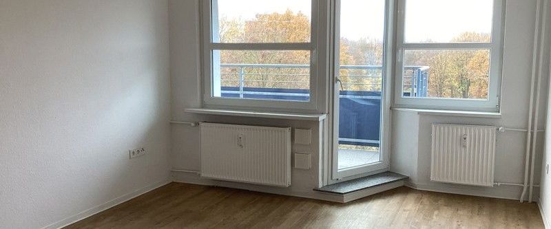 Wir haben renoviert für Sie! Top 2,5 Zimmer Wohnung mit Balkon und Aufzug! - Foto 1