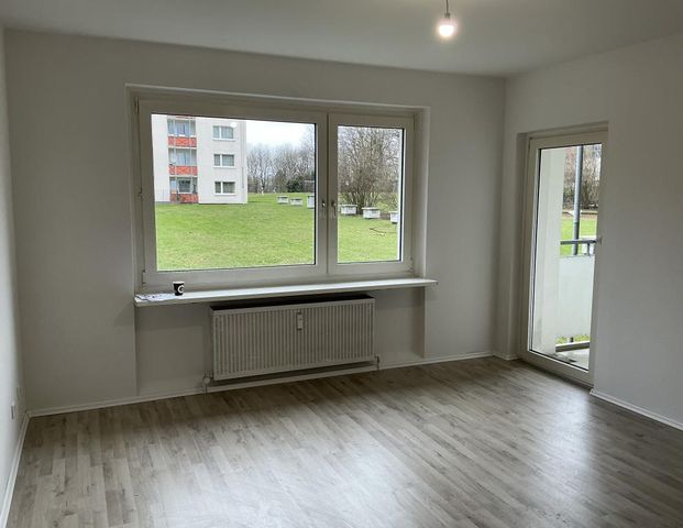 Geräumige Wohnung in ruhiger, aber zentraler Lage - Photo 1