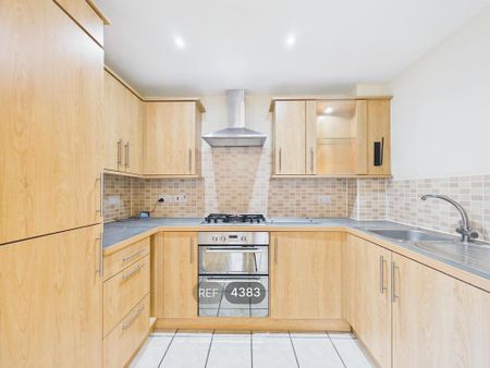 2 bedroom terraced house to rent - Photo 4