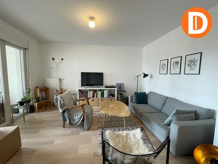 Location Appartement 3 pièces 65m² - Photo 2