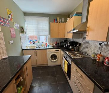 1 bedroom flat to rent - Photo 6
