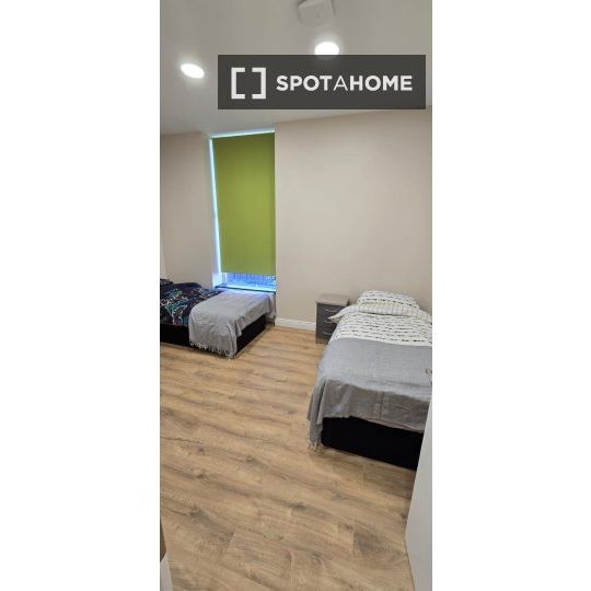 Room in shared apartment for rent in Inns Quay, Dublin - Photo 1
