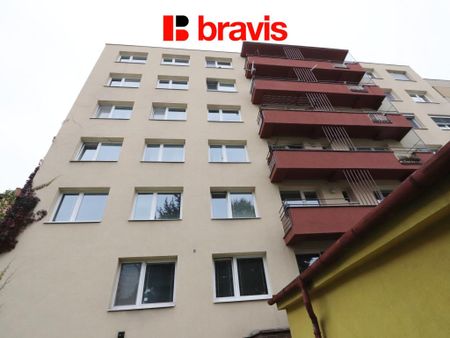 Pronájem bytu 1+1 32 m2 - Fotografie 3