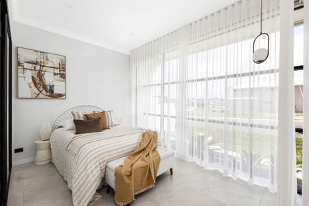 Contemporary Family Living with Space to Entertain - Photo 3