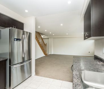 For Lease - 200 Veterans Drive Unit# 09, Brampton, Ontario - Photo 5