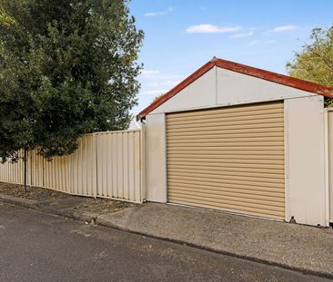 Home For Rent - Photo 3