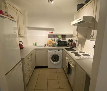 1 bedroom ground floor flat to rent - Photo 5