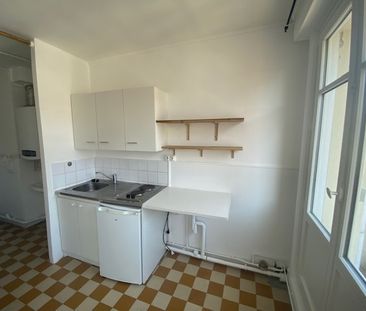 Location Appartement 1 pièce 21m² LILLE 59000 - Photo 3