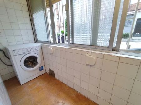 Calle de Vélez Málaga, Madrid, Community of Madrid 28018 - Photo 4