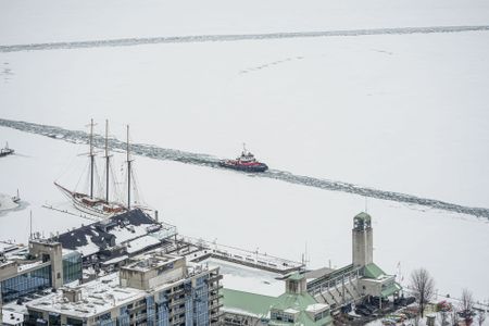 For Lease - 1 Concord Cityplace Way Unit# 6802, Toronto, Ontario - Photo 2