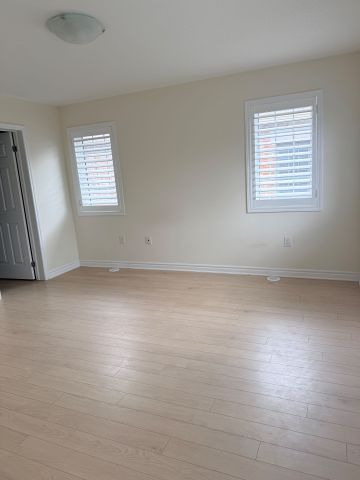 For Lease - 24 Windflower Way, Whitby, Ontario - Photo 2