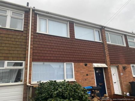 3 bedroom terraced house to rent - Photo 3