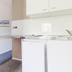 BRABOIS PROCHE FAC DE MEDECINE BEAU STUDIO DE 20 M2 AVEC EMPLACEMENT DE PARKING AERIEN - Photo 2