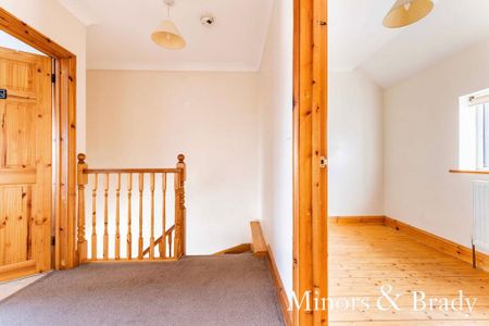 3 bedroom semi-detached house to rent - Photo 3